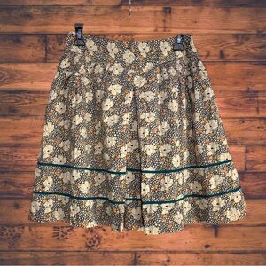 5 for $25🔥Lux Lux Lux Rétro Skirt Black Floral Size 1 Jr Misses‎ Skirt